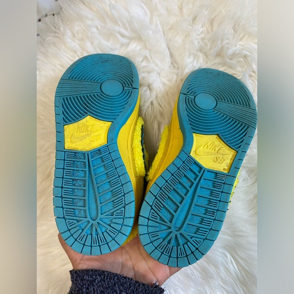 Nike SB Dunk Low x Grateful Dead Bears Opti Yellow / size 6 - Picture 3 of 12